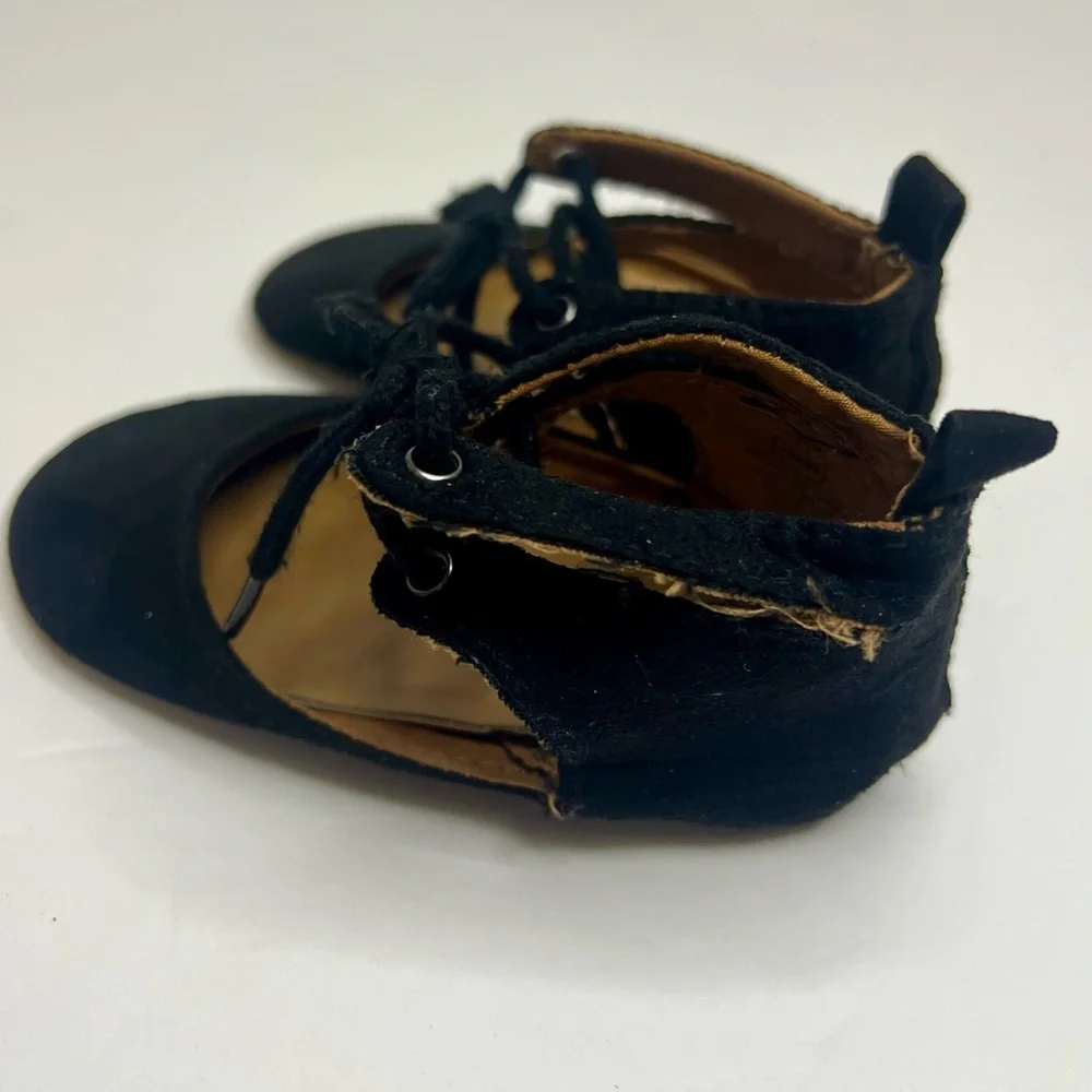 Old Navy Black Suede Lace-Up Shoes Size 18-24 Months Baby Toddler Soft Dressy